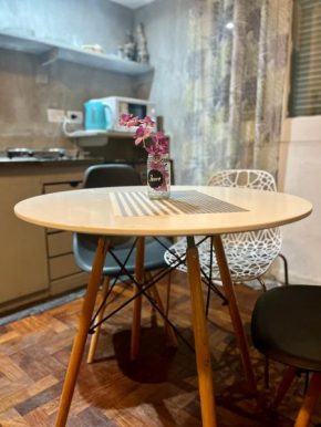 CASA SALTA - A escasos metros de la peatonal y muy próximo a la costanera